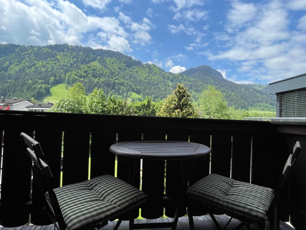 Bacherwiese Penthouse By Alpine Host Helpers Kitzbuhel Bagian luar foto